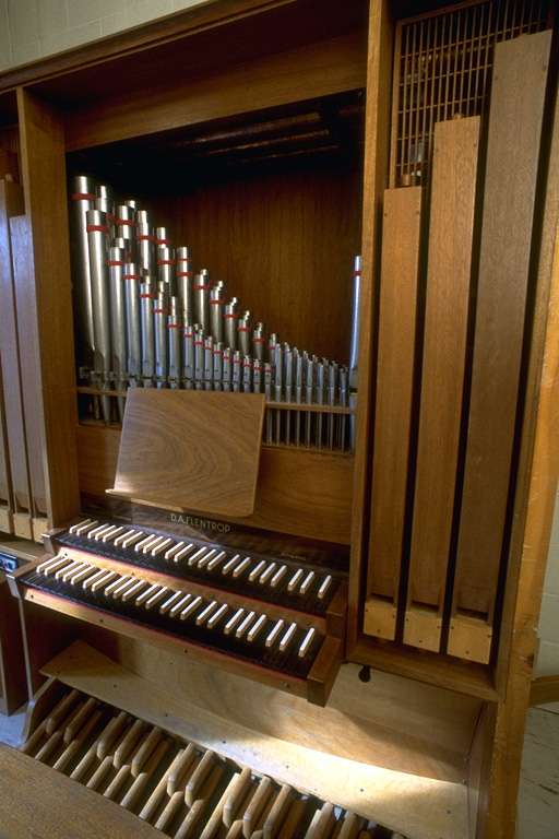 pipe organ